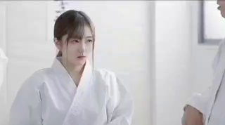 GNS-074 実録 新宿歌舞伎町裏病院前交縁女子ハメ撮り生映像